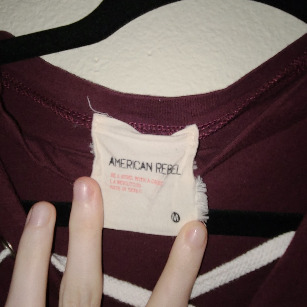Maroon Top - Picture 2 of 2